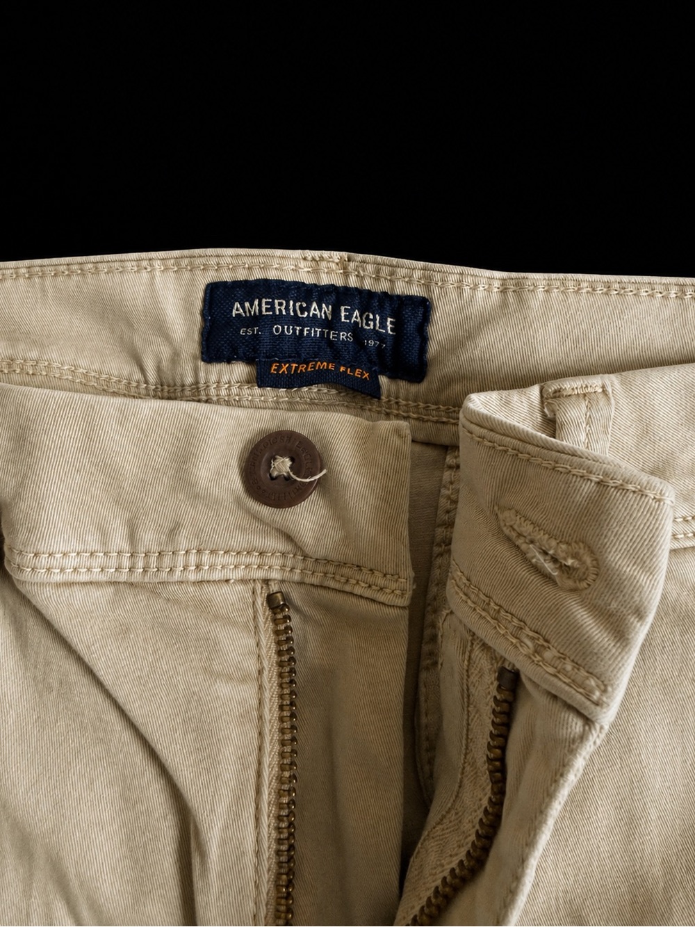 American Eagle Outfitters Tan Chinos